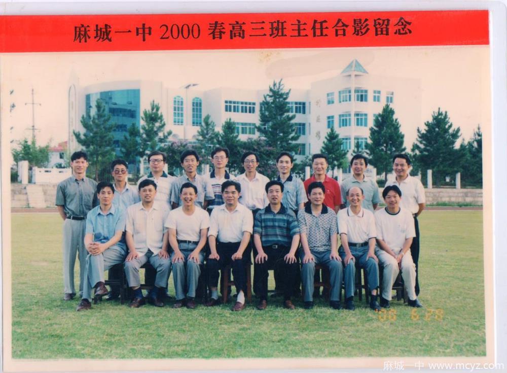 4fe557cf2053472e9f04665ebd0fcb8e.jpg